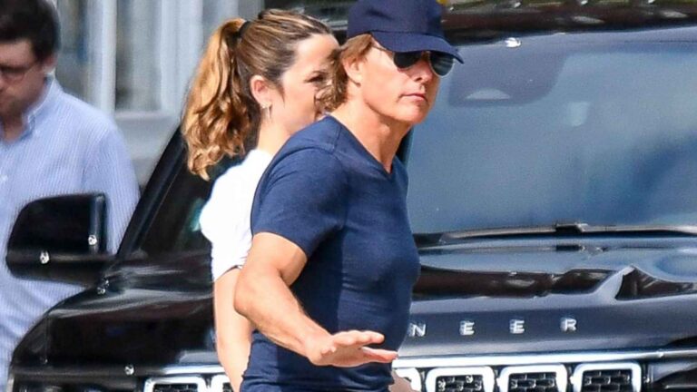 Tom Cruise and Ana de Armas