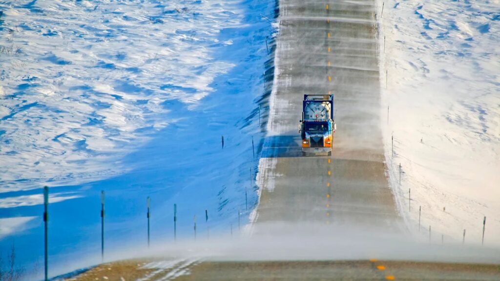 James Dalton Highway (aka Haul Road), Alaska, USA
