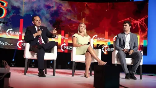 Facts about Karoline Leavitt 